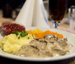 hjemmelaget finnbiff. foto.